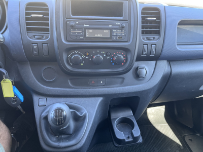 Opel Vivaro 1.6cdti 95cv L1H1 Euro6 Clim Camera PDC Armoires Wurth