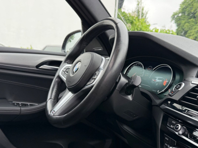 BMW X3 xDrive 30 d M PAKET/PANO/20ZOLL/VOLL