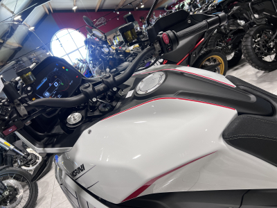 Moto Morini X-Cape 1200