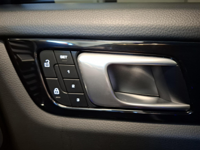 Porsche Cayenne Coupé 3.0 V6 Tiptronic - Panorama - 22'' - 1er prop