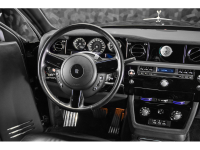 Rolls-Royce Phantom 6.75 V12