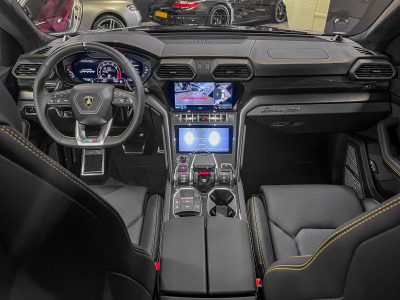 Lamborghini Urus URUS S /AKRAPOVIC/B&O 3d/23//PANO/XPEL/MY24