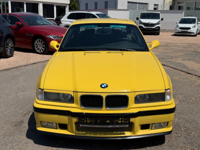 BMW M3 Coupe 3.0 / SCHECKHEFT / 2.HAND /