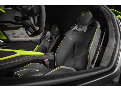 Lamborghini Revuelto AD PERSONAM - VERDE CITREA / ROSSO MARS
