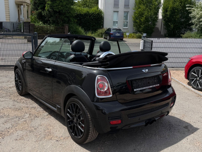 MINI John Cooper Works JOHN_COOPER_WORKS Cabrio John Cooper Works