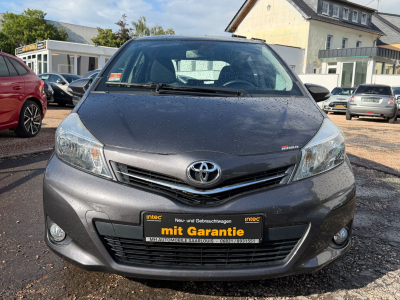 Toyota Yaris GR Yaris/ KAMERA / SCHECKHEFT