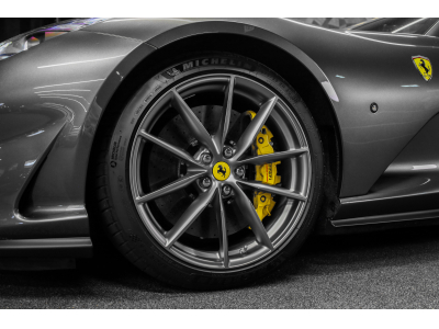 Ferrari 812 GTS 6.5 V12 - GRIGIO SILVERSTONE