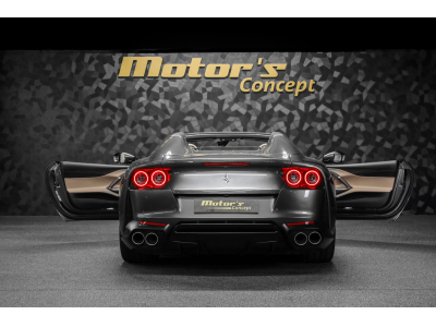 Ferrari 812 GTS 6.5 V12 - GRIGIO SILVERSTONE