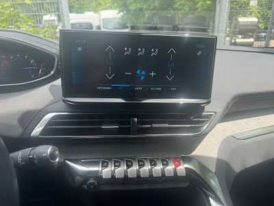 Peugeot 3008 PEUGEOT 3008 GT LINE NAVI LED KAMERA LEDER 19ZOLL