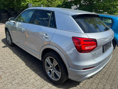 Audi Q2 AUDI Q2 40 TFSI QUATTRO S-LINE LEDER NAVI KAMERA LED PANORAMA