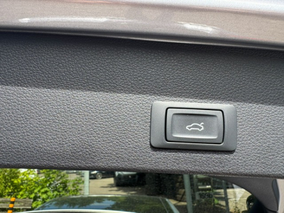 Audi Q2 AUDI Q2 40 TFSI QUATTRO S-LINE LEDER NAVI KAMERA LED PANORAMA