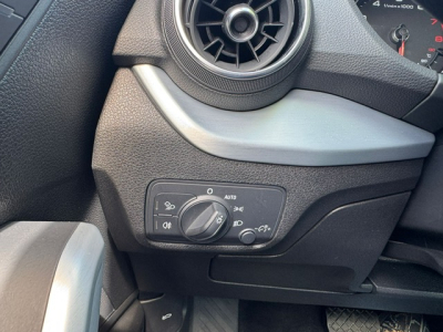 Audi Q2 AUDI Q2 40 TFSI QUATTRO S-LINE LEDER NAVI KAMERA LED PANORAMA