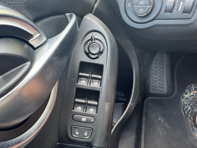 Fiat 500X FIAT 500X AUTOMATIK S-DESIGN CROSS LOOK XENON NAVI KAMERA