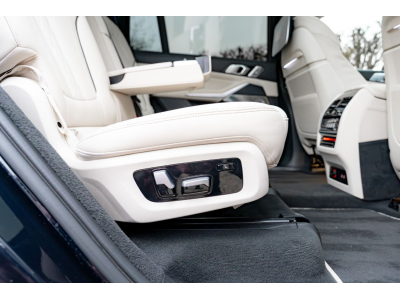 BMW X7 X7 40D Msport /7 Sitze/xDrive/Pano/22/VOLL
