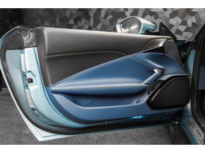 Ferrari Roma Spider - CELESTE TREVI SPECIAL COLOURS