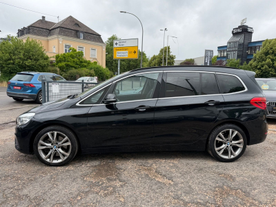 BMW 220 Active Tourer xDRIVE SPORT LINE/HEADUP