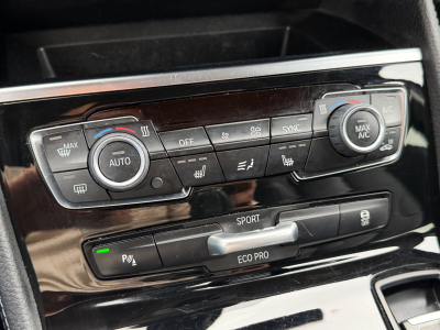 BMW 220 Active Tourer xDRIVE SPORT LINE/HEADUP