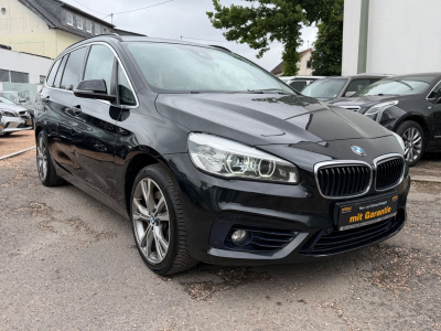 BMW 220 Active Tourer xDRIVE SPORT LINE/HEADUP