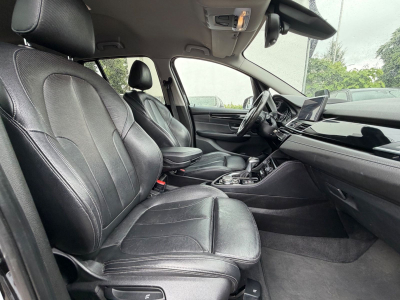 BMW 220 Active Tourer xDRIVE SPORT LINE/HEADUP