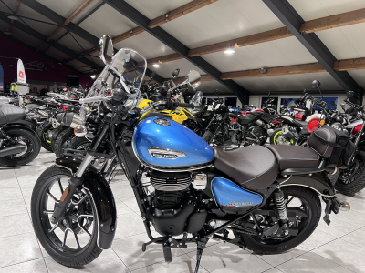 Royal Enfield Meteor 350 Super Nova