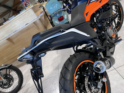 KTM 390 Adventure + Roues off Road offerts