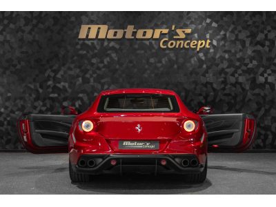 Ferrari FF ATELIER - ROSSO MARANELLO / CHARCOAL
