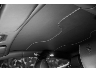 Ferrari FF ATELIER - ROSSO MARANELLO / CHARCOAL