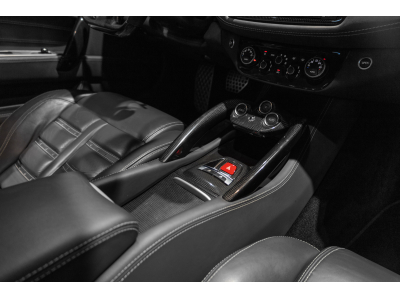 Ferrari FF ATELIER - ROSSO MARANELLO / CHARCOAL