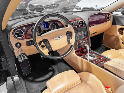 Bentley Continental GTC Bentley Continental GTC - Cabrio 6.0W12