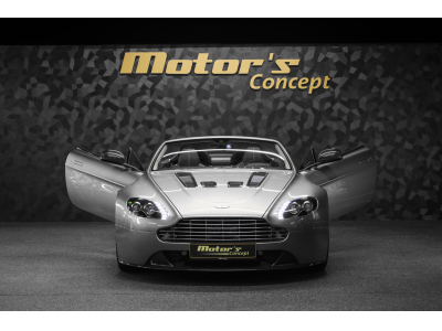 Aston Martin V12 Vantage Roadster / Boîte manuelle / 1 OF 101