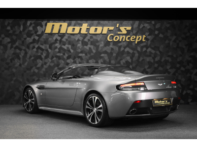 Aston Martin V12 Vantage Roadster / Boîte manuelle / 1 OF 101