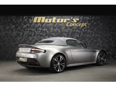Aston Martin V12 Vantage Roadster / Boîte manuelle / 1 OF 101
