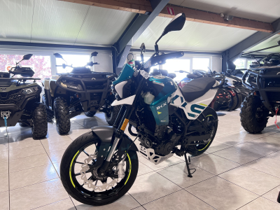 Benelli BKX 300 S