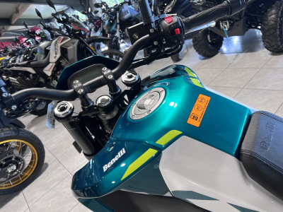 Benelli BKX 300 S
