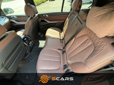 BMW X7 40d XDrive Pack M Shadowline 7 PLACES 340cv