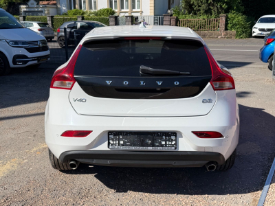 Volvo V40 Momentum