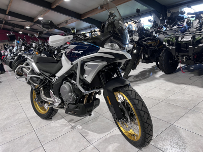 CF Moto 700 MT ADV