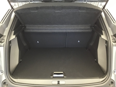 Peugeot 2008 Hybrid 145 e-DCS6 Allure
