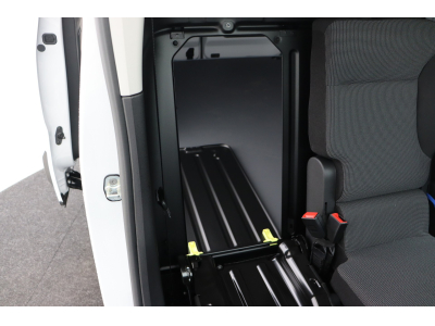 Opel Combo L2 100 3 Sitzer/ Kamera/Holzboden