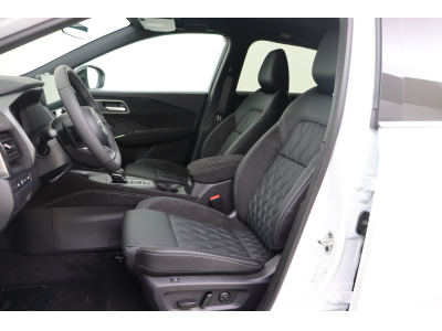 Nissan Qashqai 1.3 DIG-T MHEV 158 Tekna Plus