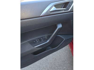 Volkswagen Polo 1.0 TSI 95Cv DSG CARPLAY / CAMERA / PDC / ALU