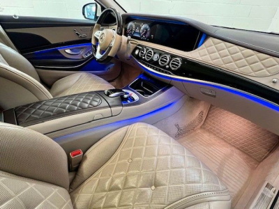 Maybach S560 Limousine 4Matic-PANO/BURMESTER/MASSAGE/DVD/Voll