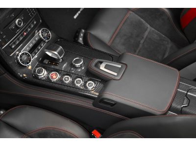 Mercedes-Benz SLS AMG GT ROADSTER 6.3 V8