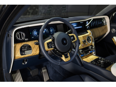 Rolls-Royce Cullinan 6.75 V12 - Midnight Sapphire