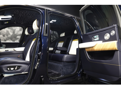 Rolls-Royce Cullinan 6.75 V12 - Midnight Sapphire