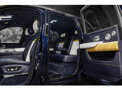 Rolls-Royce Cullinan 6.75 V12 - Midnight Sapphire