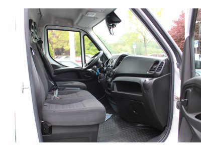 Iveco Daily 35S14, 1 HAND, CAMERA, BLUETOOTH,