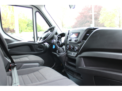 Iveco Daily 35S14, 1 HAND, CAMERA, BLUETOOTH,