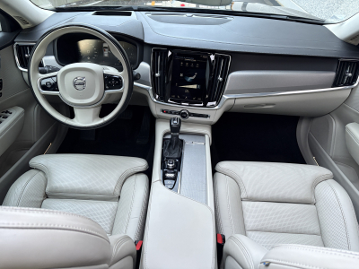 Volvo V90 Cross Country Pro AWD/PANO/19/360/HUP.D/MALUS PAYE