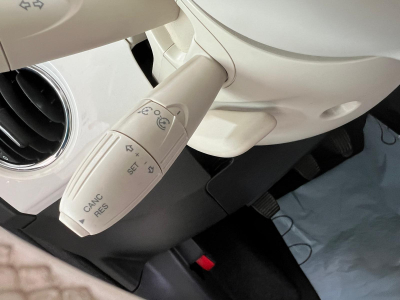 Fiat 500 LOUNGE 1.0i  HYBRID 70, CUIR-PARTIEL, REGULATEUR, PARKTRONIC, CLIMA, ALU 15'', 1° MAIN,